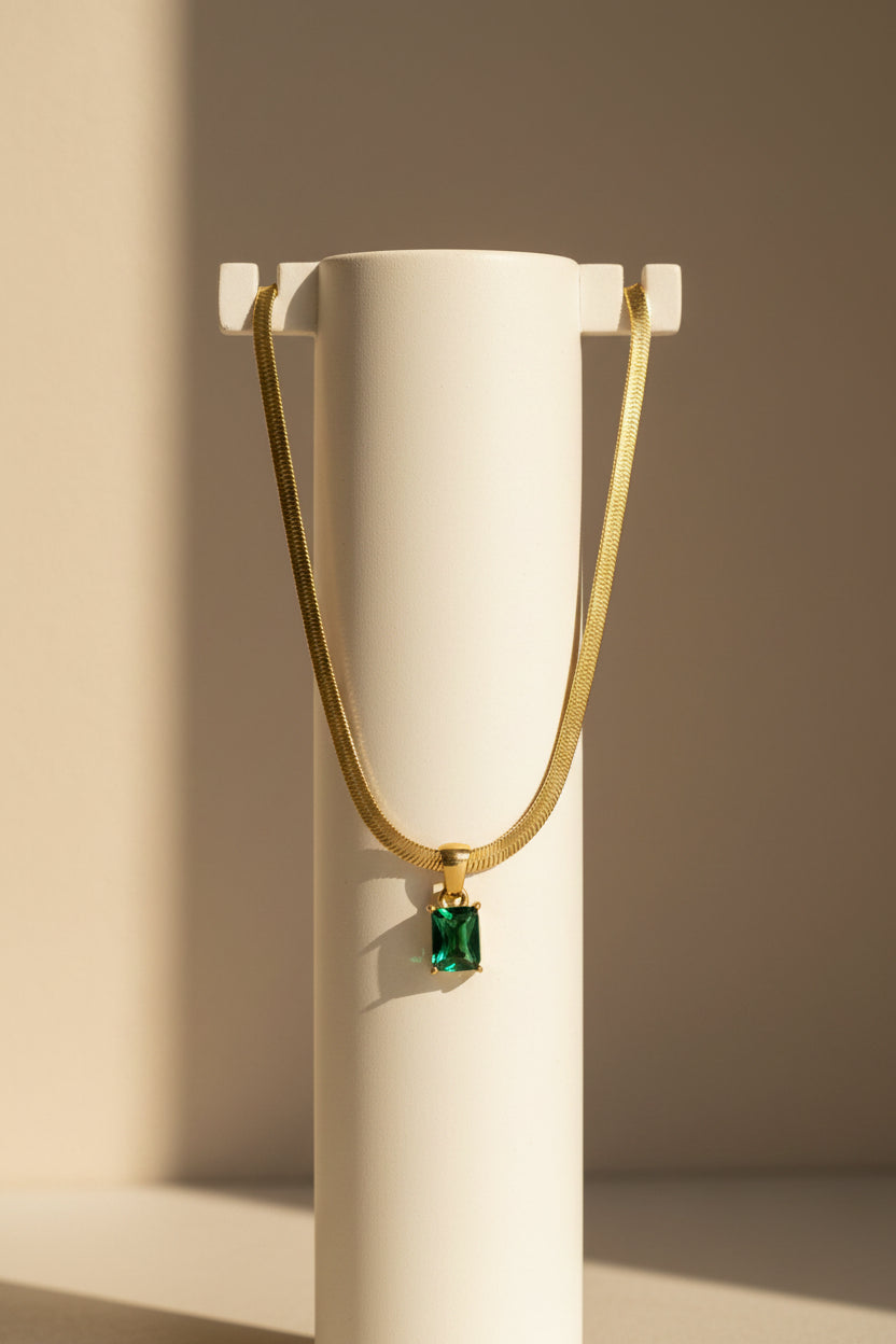 The Aria Emerald Pendant Necklace (White and Green)