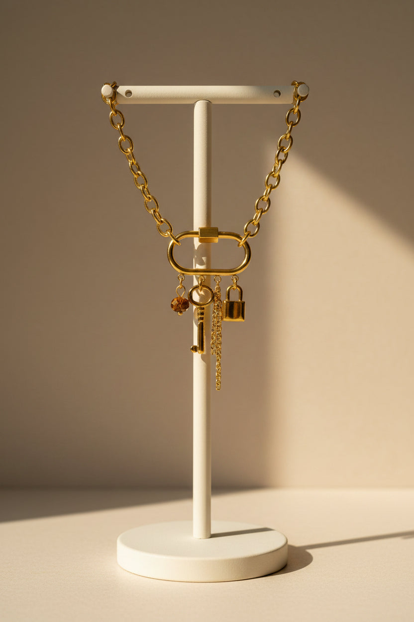 The Amara Lock Necklace