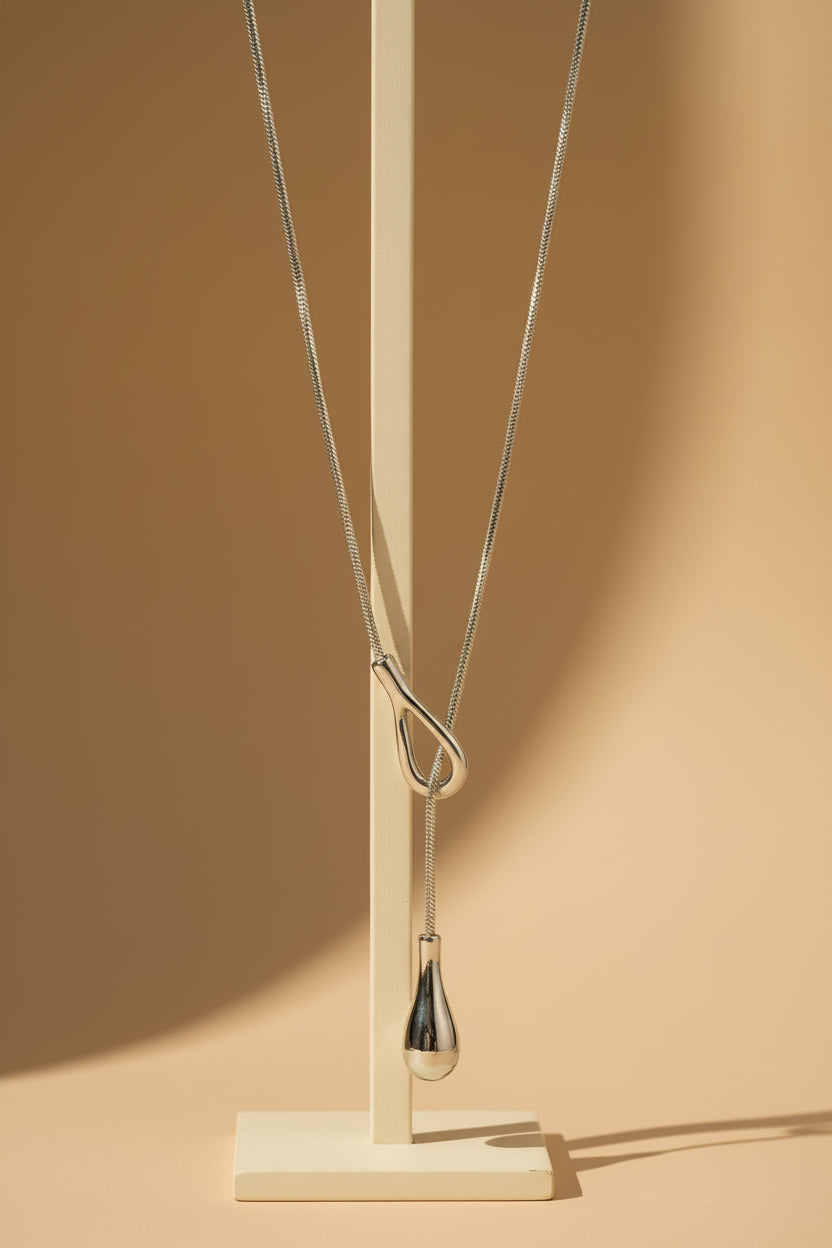 The Valen Sculptural Drop Necklace (Gold or Silver)