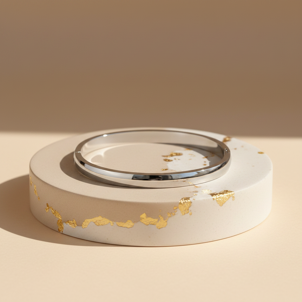 Signature Polished Bangle (Gold or Silver)