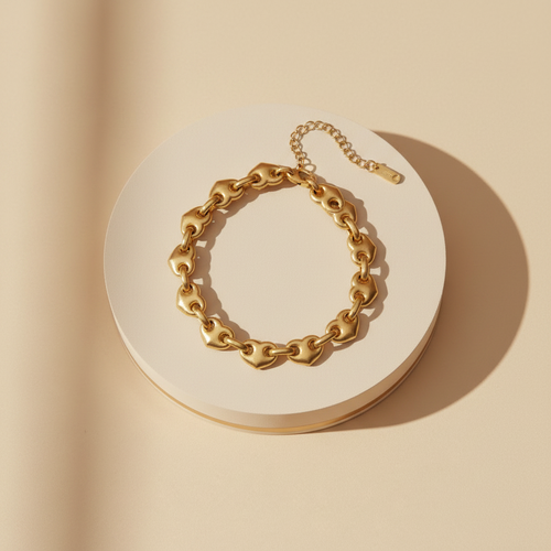 The Gold Heart Link Bracelet