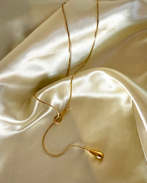 The Valen Sculptural Drop Necklace (Gold or Silver)